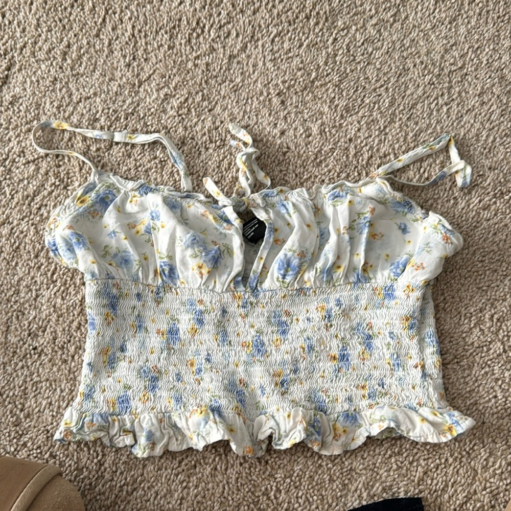 Forever 21 floral crop top